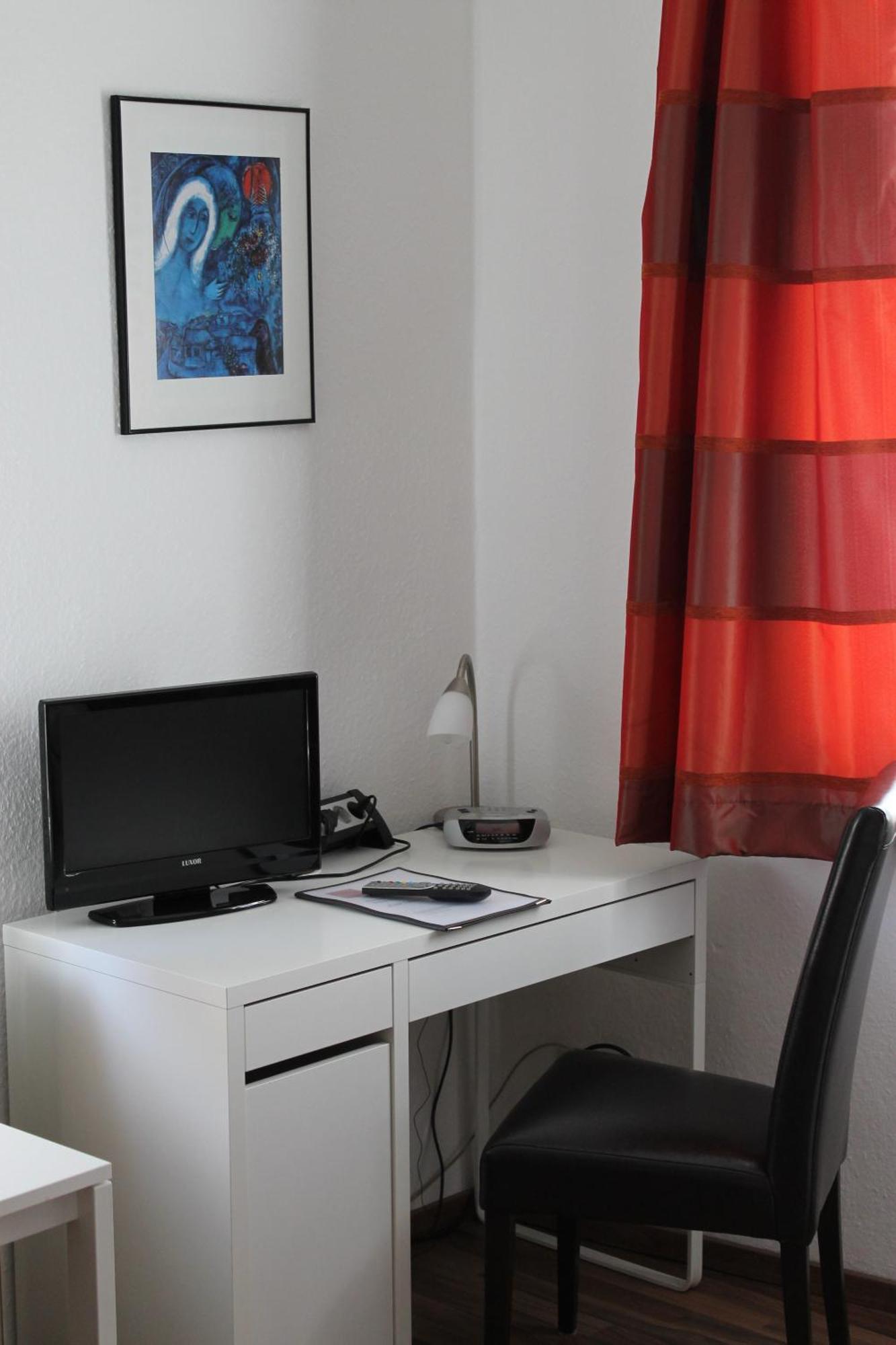 Zum Loewen Hotel Bad Homburg vor der Hoehe Luaran gambar